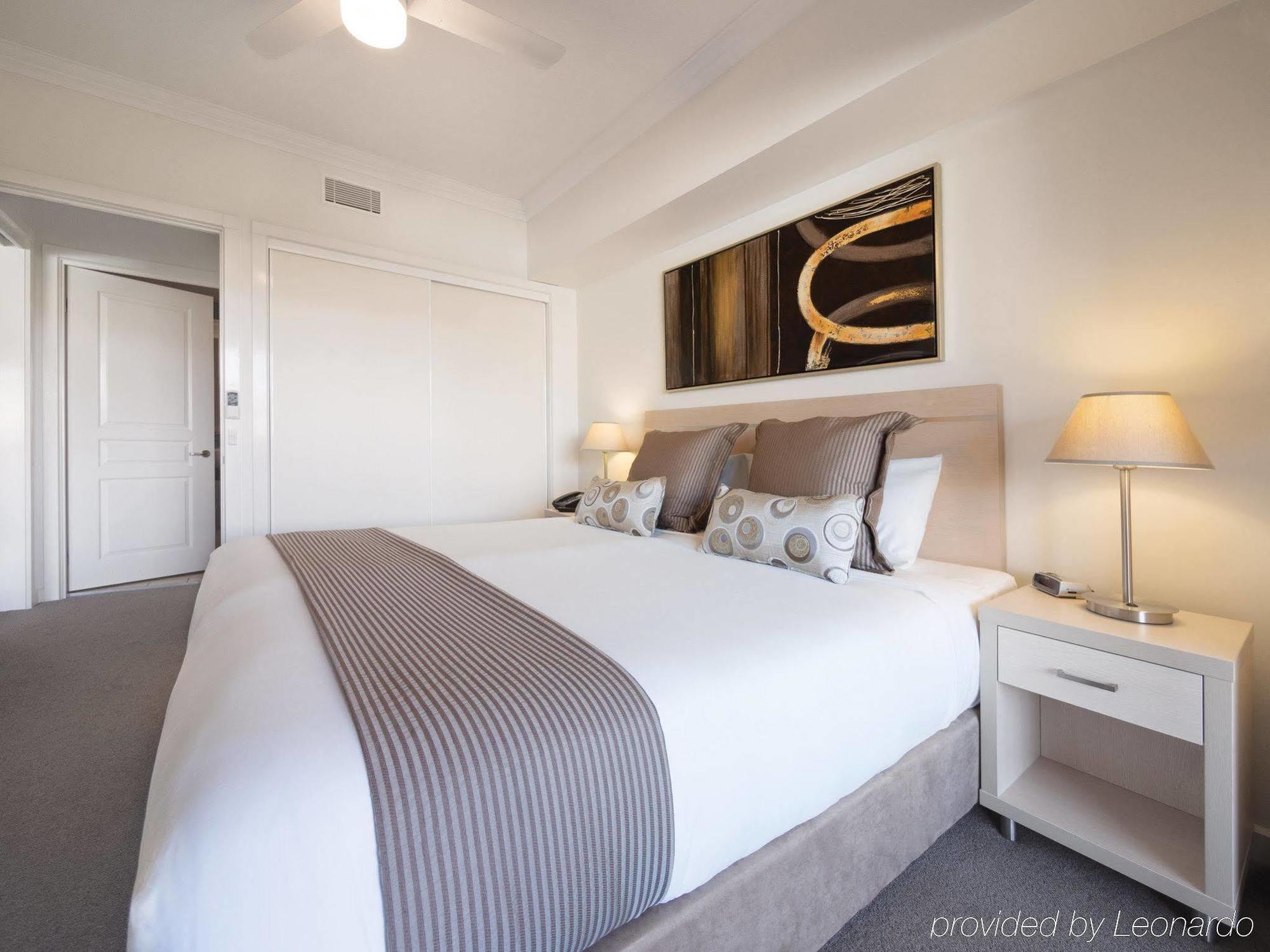 Oaks Brisbane Mews Suites Exterior foto