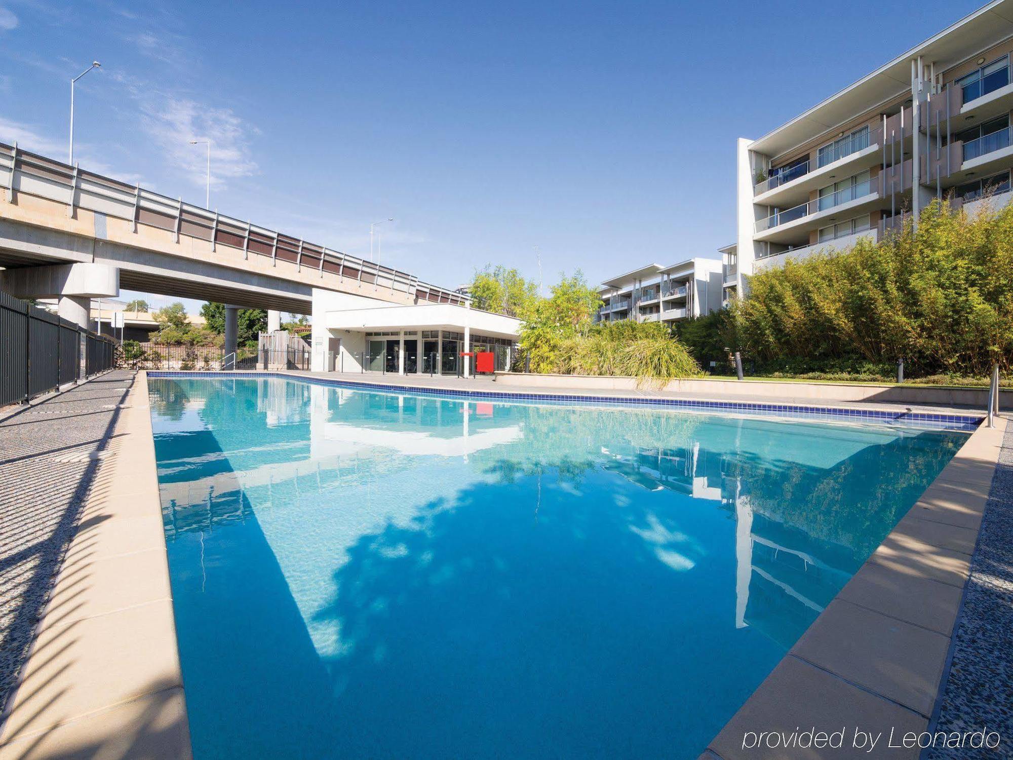 Oaks Brisbane Mews Suites Exterior foto